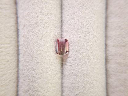 0879-29  トルマリン  0.72ct