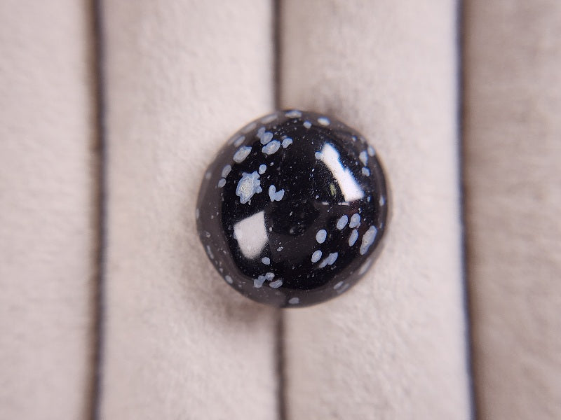 SOB-2　スノーフレークオブシディアン　10.25ct
