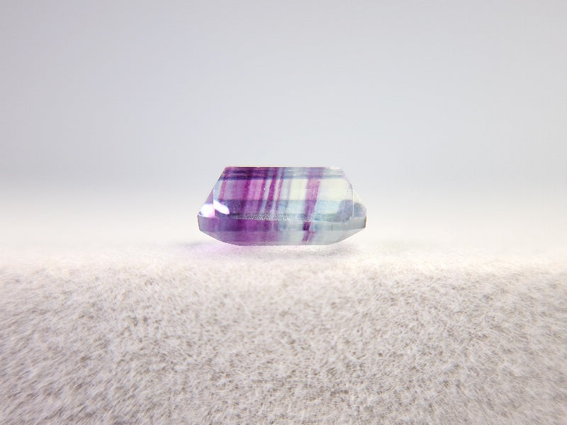 0155-5　バイカラーフローライト　1.15ct