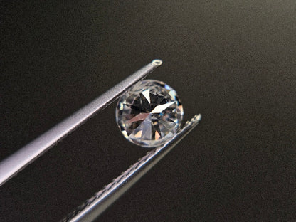 MOI-6　合成モアッサナイト　0.49ct