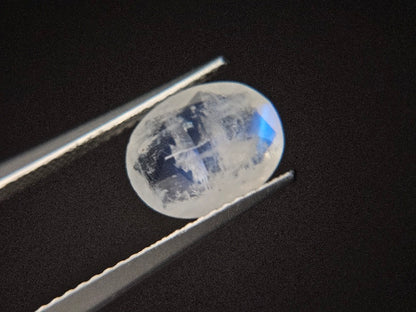 blMO-7　ブルームーンストーン　2.22ct