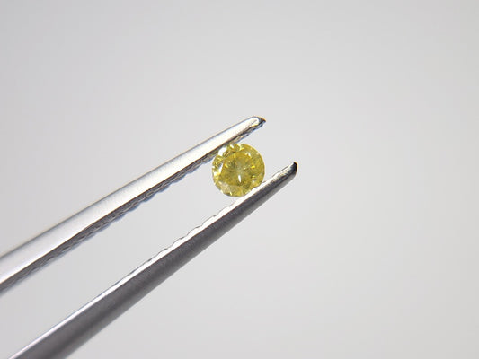 yeDM-8　イエローダイヤモンド　0.06ct