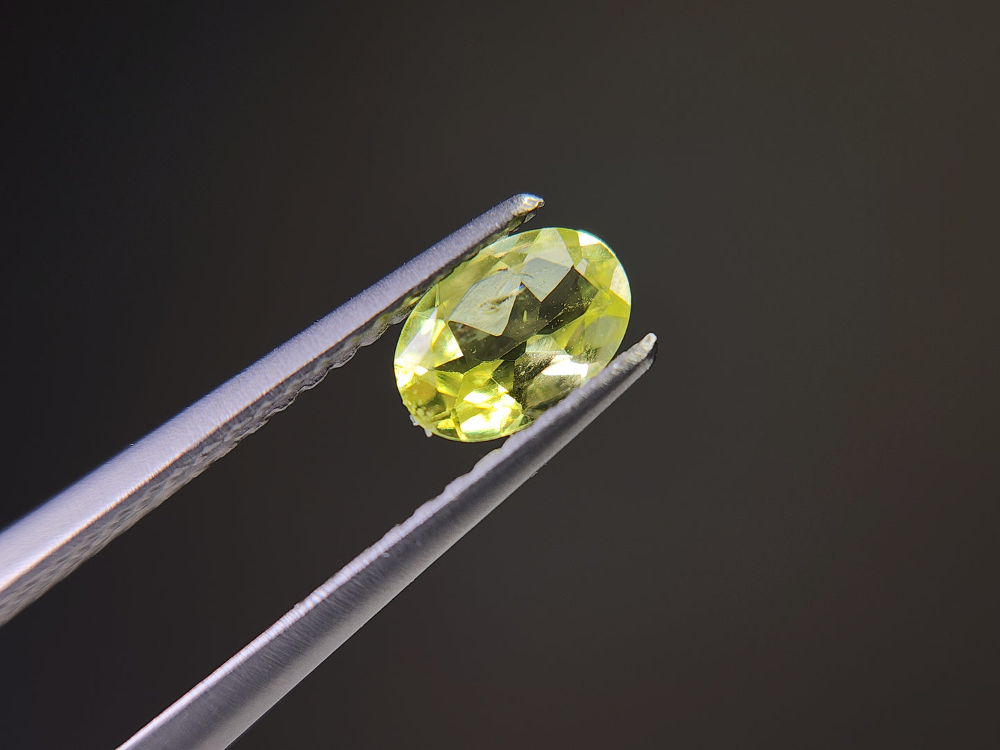 0928-2　パロットクリソベリル　0.50ct