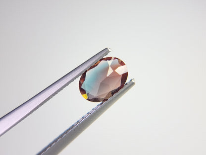 0504-13　バイカラーアンデシン　0.63ct