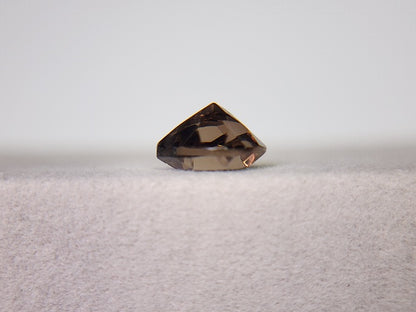 SMQ-20　スモーキークォーツ　2.55ct