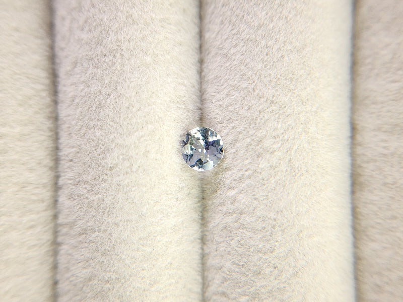 0657-20-3　ゾイサイト　0.34ct