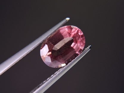 ccGA-20　カラーチェンジガーネット　2.04ct