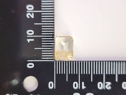 0365-3-7　バイカラーシトリン　3.21ct