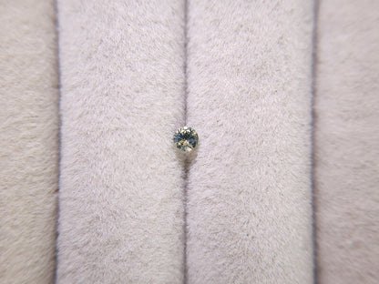 0090-3　モンタナサファイア　0.14ct