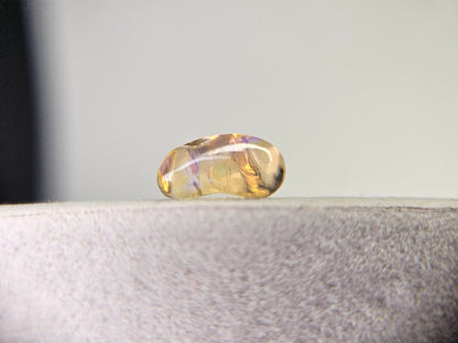 FIOP-1　ファイアオパール（メキシコ産）　2.92ct