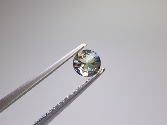 0657-23-3　ゾイサイト　0.40ct