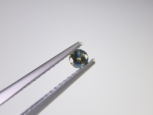 0090-3　モンタナサファイア　0.14ct