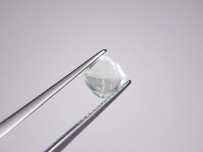 gBE-4　グリーンベリル　0.88ct