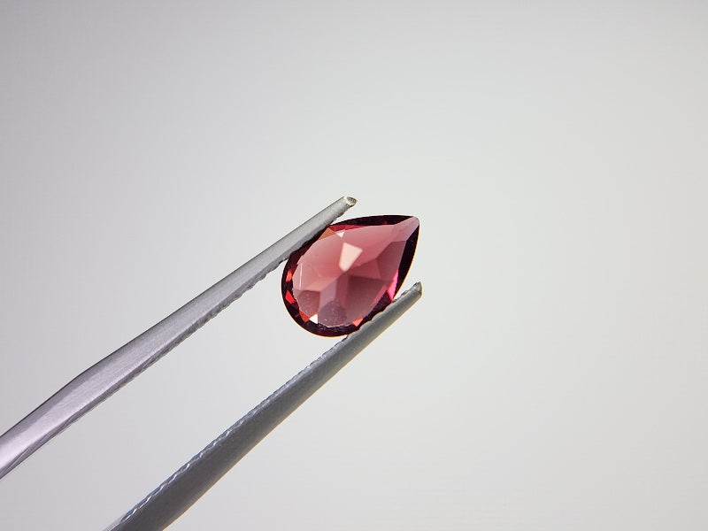 0910-3-6　ガーネット　1.44ct