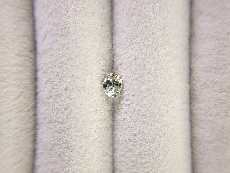 0654-1-6　ゾイサイト   0.32ct