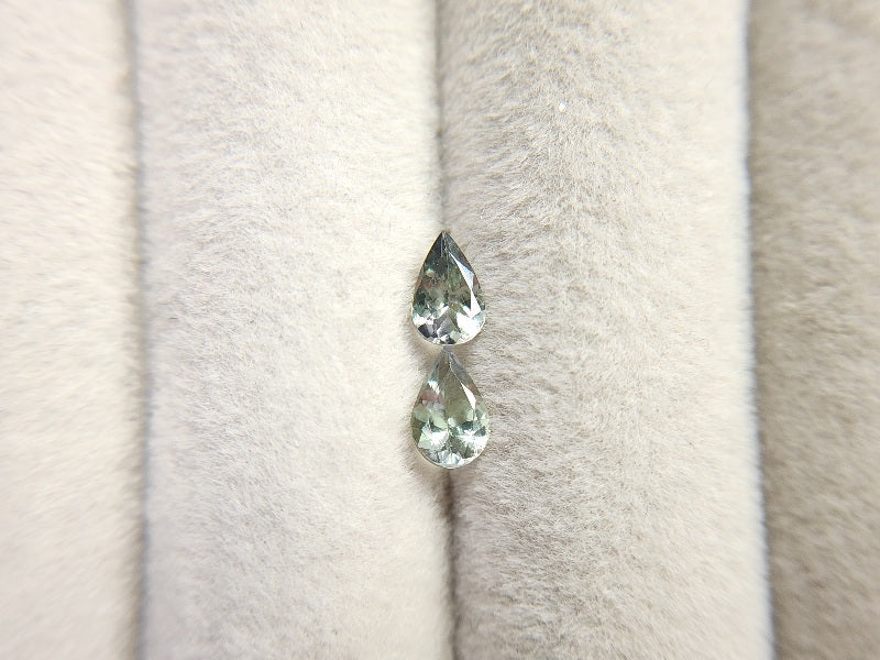 0644-12-5　ゾイサイト2石セット