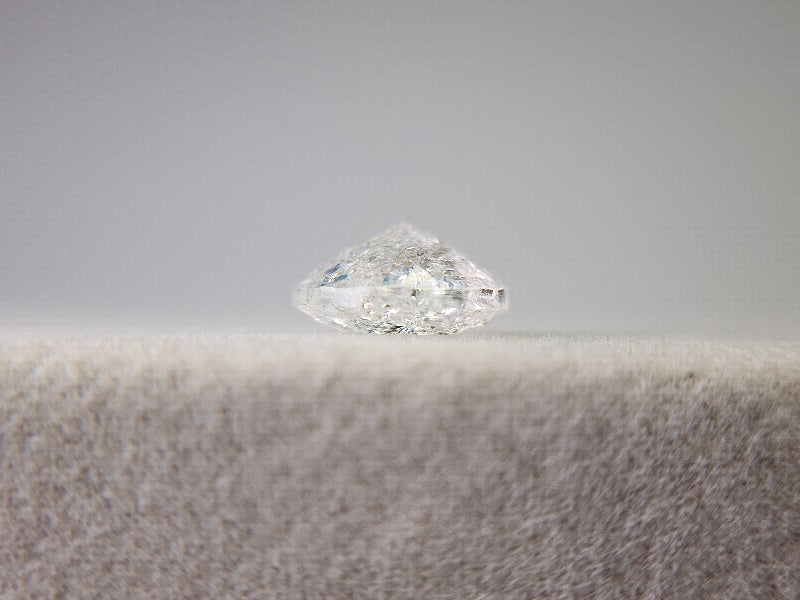 0937-4　虹入り！クラッククォーツ　1.57ct