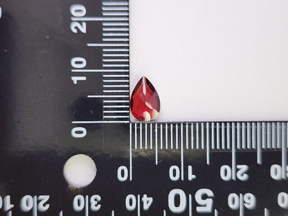 0910-3-8　ガーネット　1.39ct