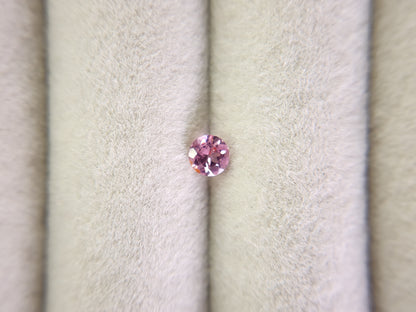 0823-1　スピネル　0.25ct