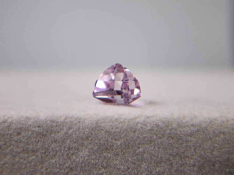 0874-30　クンツァイト　1.65ct