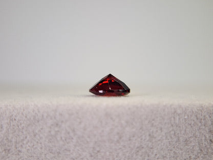 0910-2-16　ガーネット　1.40ct