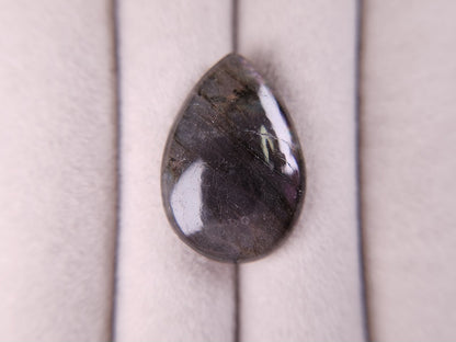 LB-2　ラブラドライト　17.06ct