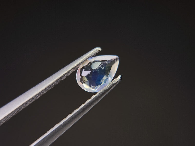 0762-24　アンデシンラブラドライト　0.28ct