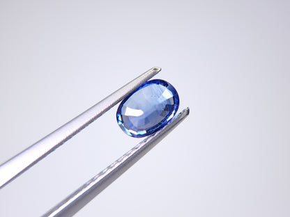 0904-10　サファイア　0.68ct