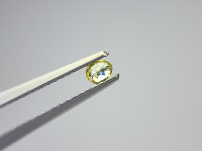 0932-1-9　スフェーン　0.12ct