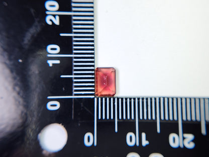 0151-1-3　バイカラーアンデシン　0.99ct