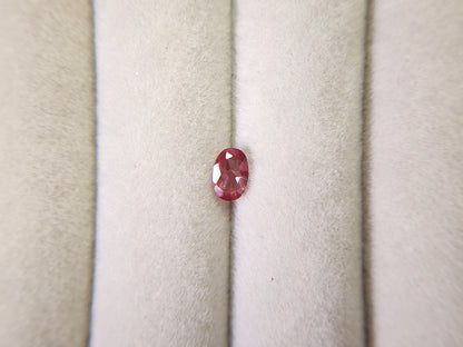 0152-2-5　バイカラーアンデシン　0.39ct
