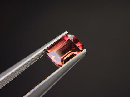 0151-2-14　バイカラーアンデシン　0.92ct