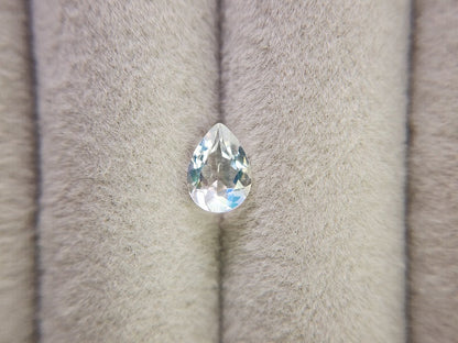 0763-2　アンデシンラブラドライト　0.68ct