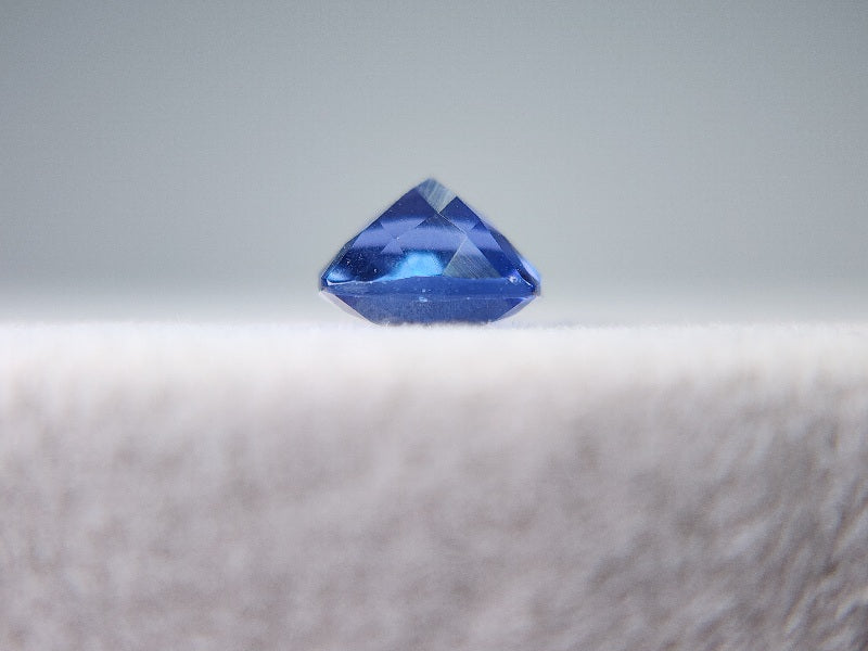 0930-7　カラーチェンジフローライト　1.17ct