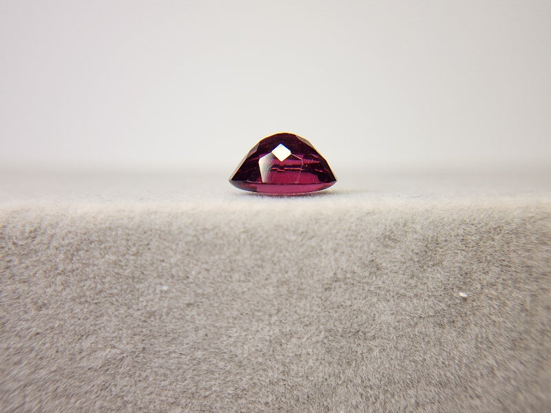 0306-6　ロードライトガーネット　3.56ct