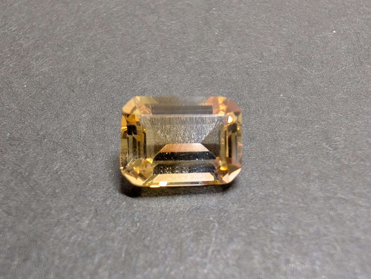 0369　バイカラーシトリン　1.61ct