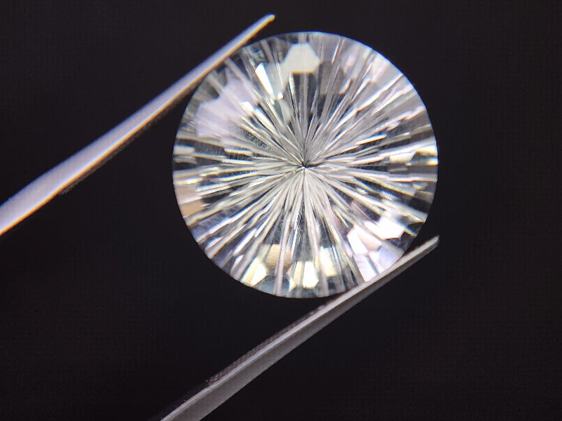SUI-5　水晶　23.58ct