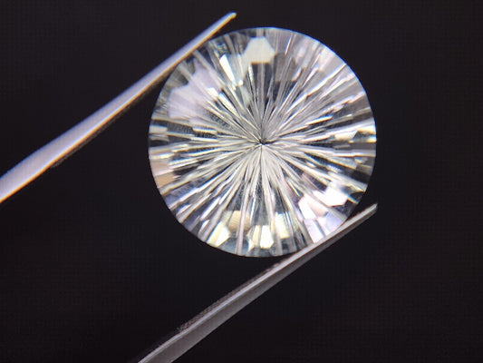 SUI-5　水晶　23.58ct