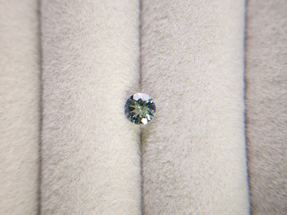 0657-23-4　ゾイサイト　0.37ct