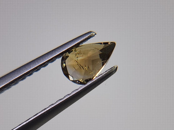 0644-17-2　ゾイサイト　0.40ct