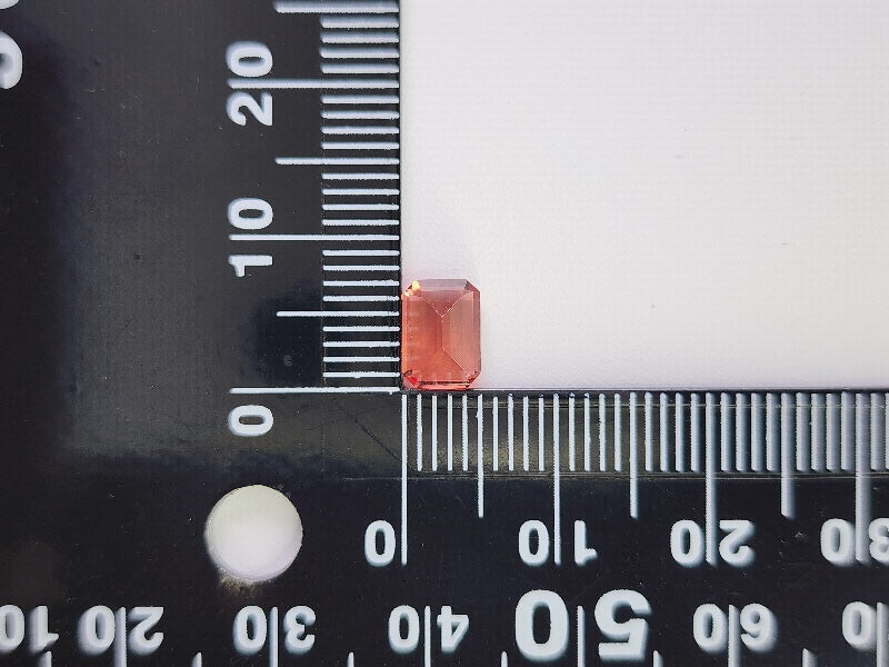 0151-2-7　バイカラーアンデシン　1.08ct