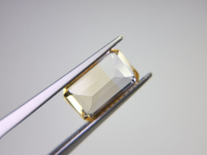 0365-5-9　バイカラーシトリン　1.86ct