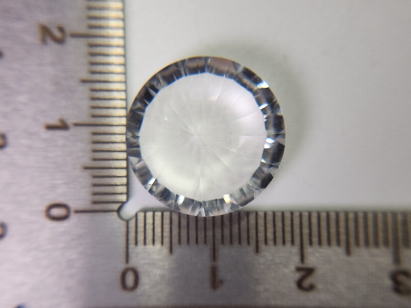 SUI-7　水晶　19.70ct