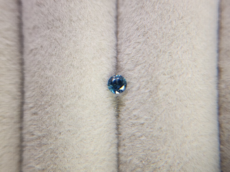 0090-30　モンタナサファイア　0.16ct