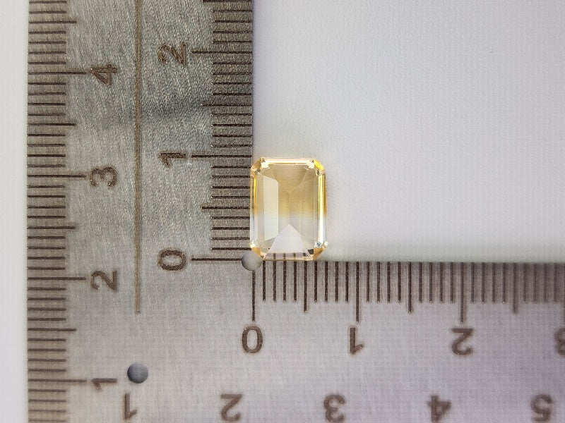 0365-4-22　バイカラーシトリン　2.51ct