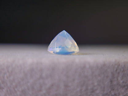 0916-6　オパール　0.97ct