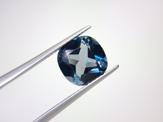 0931-1　ロンドンブルートパーズ　3.41ct
