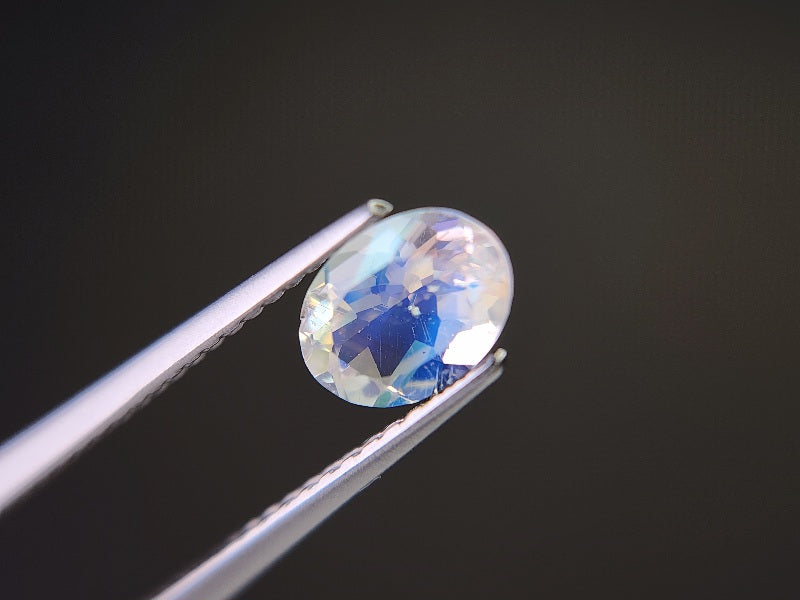 0761-10　アンデシンラブラドライト　0.70ct