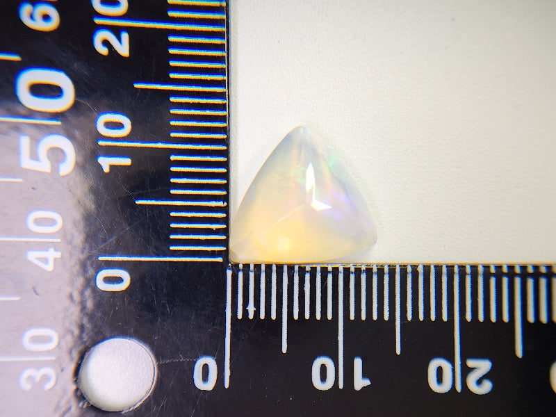 0916-34　オパール　2.61ct