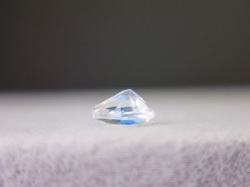 0762-9　アンデシンラブラドライト　0.43ct